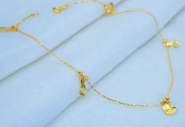 Heartwarming Gold anklet - Image 3