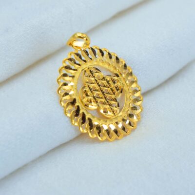 Golden Filigree Oval