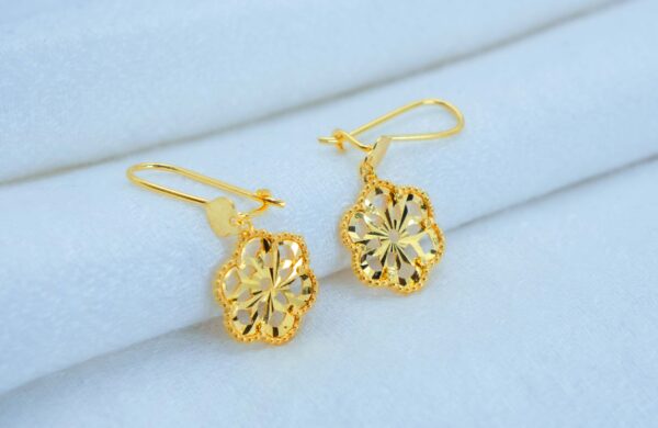 Flower Petal Gold Earrings