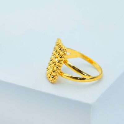 Geome Mesh Ring