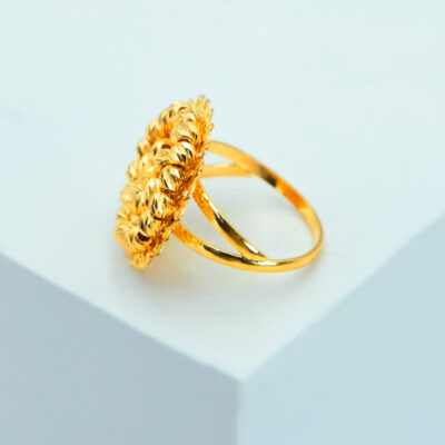 Gilded Knot Ring