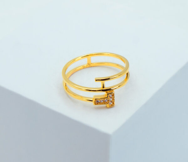 Double Band Arrow Ring