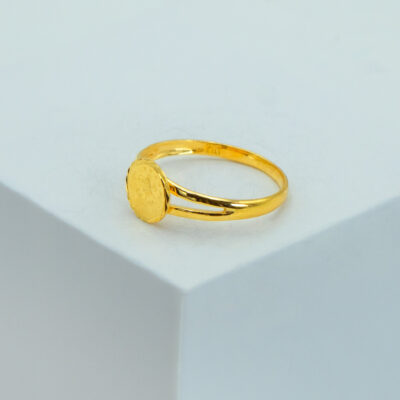 Petite Coin Ring